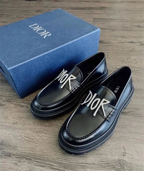 dior stussy loafer